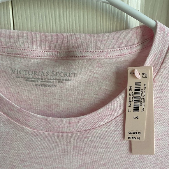 Victoria’s Secret perfect tee - Picture 4 of 4